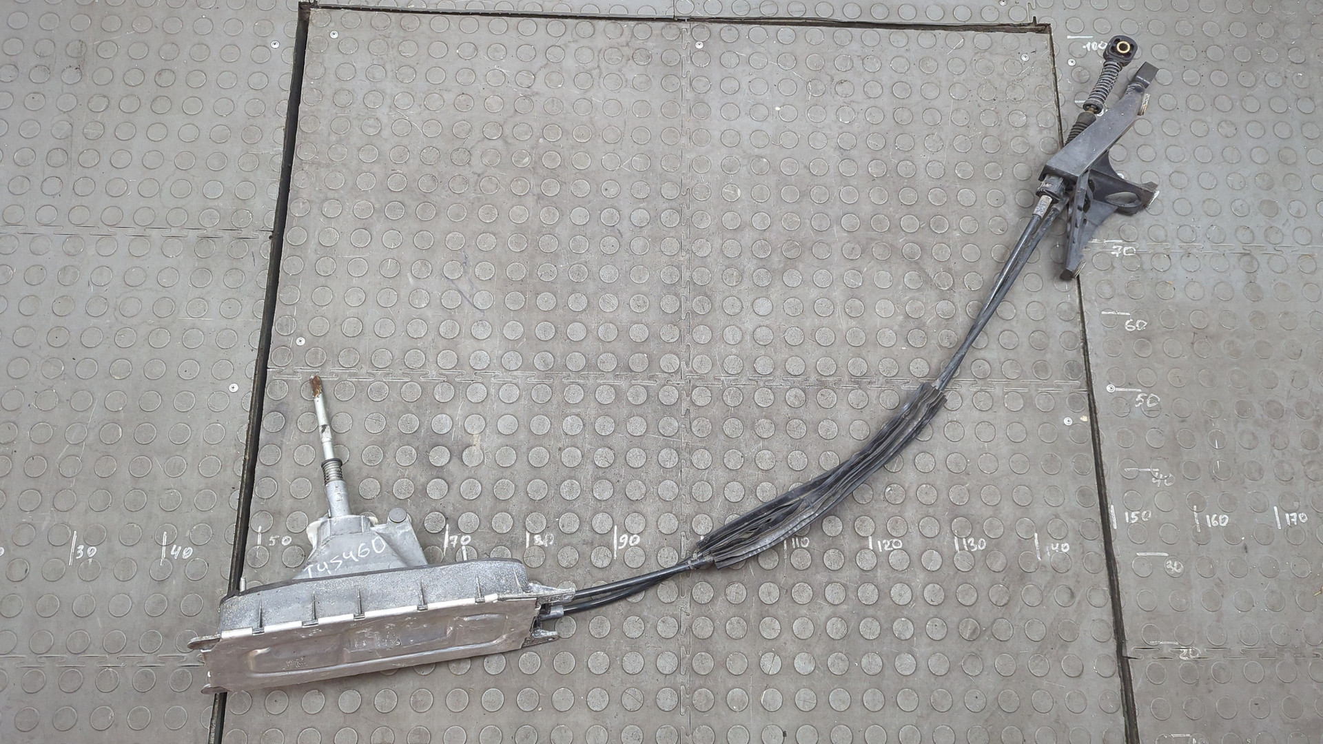 Кулиса МКПП / АКПП