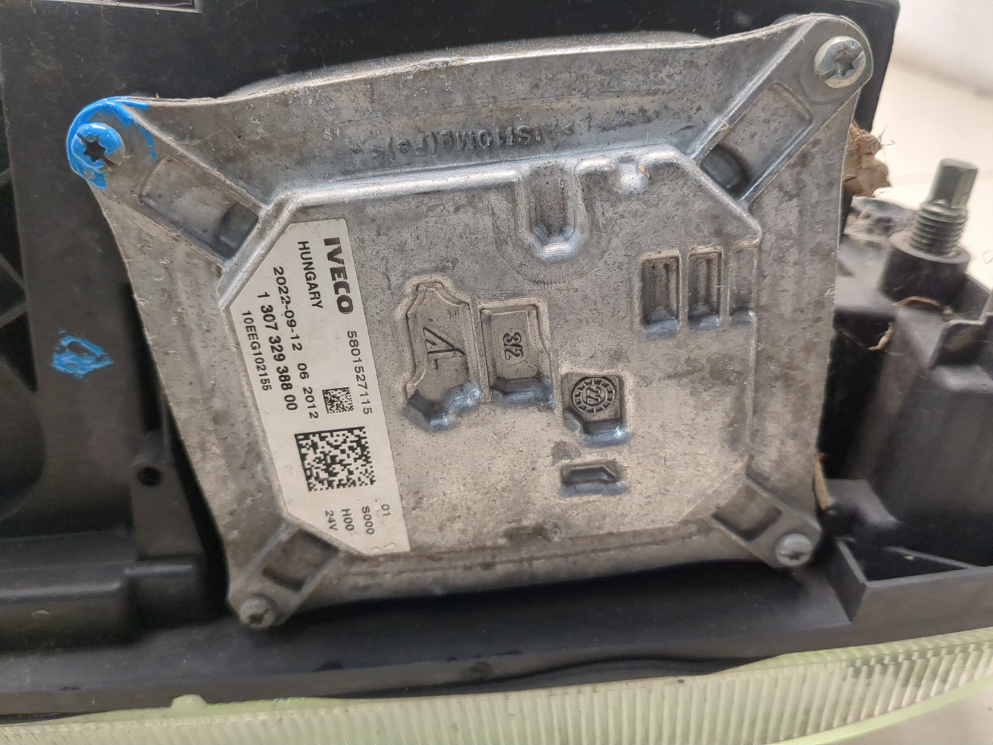 Фара правая