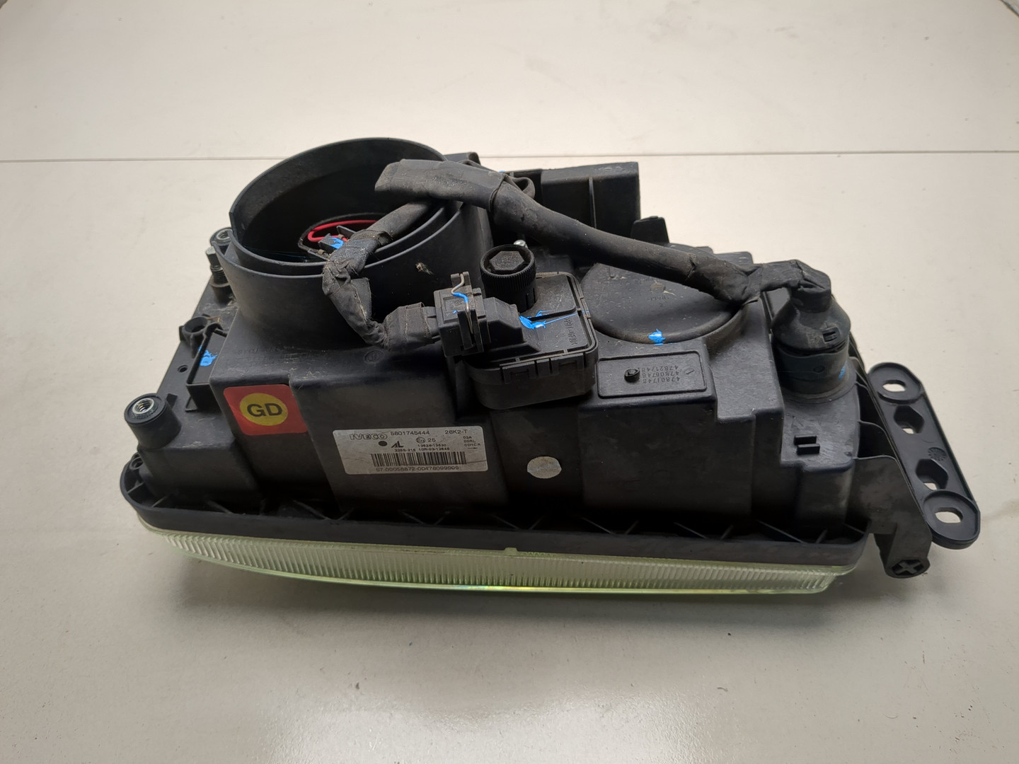 Фара правая