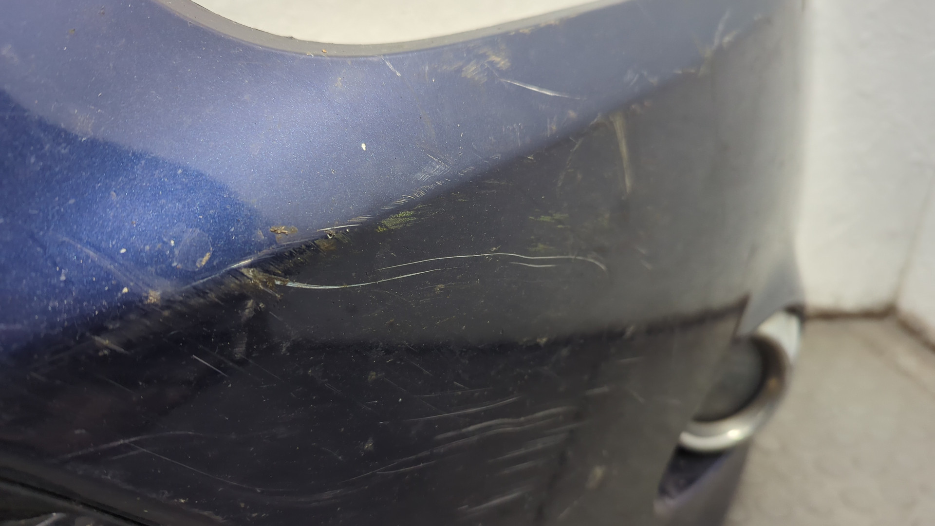 Бампер передний