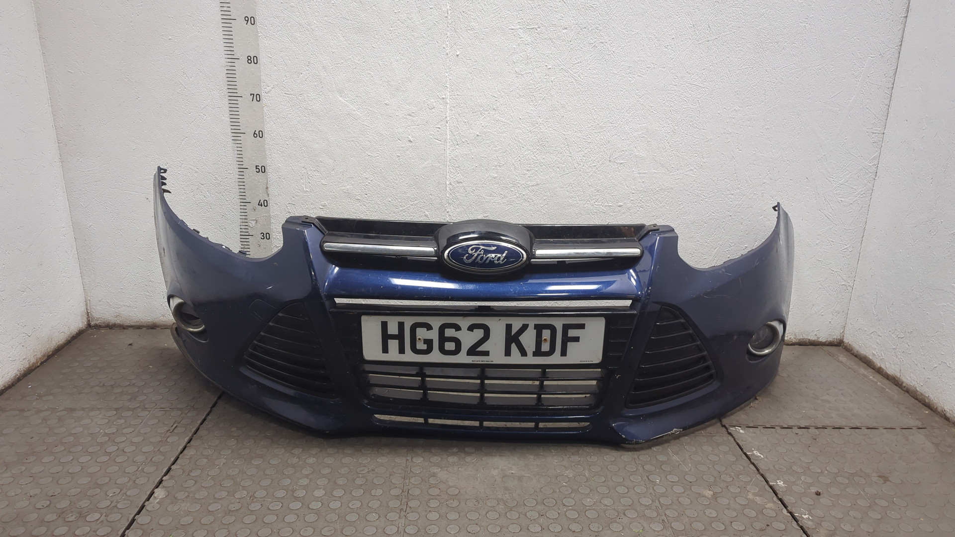 Бампер передний