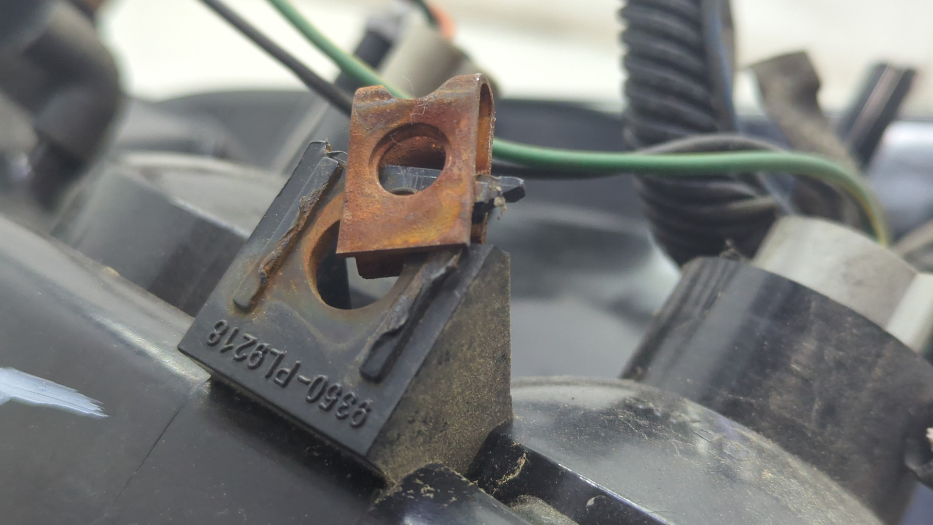 Фонарь задний правый