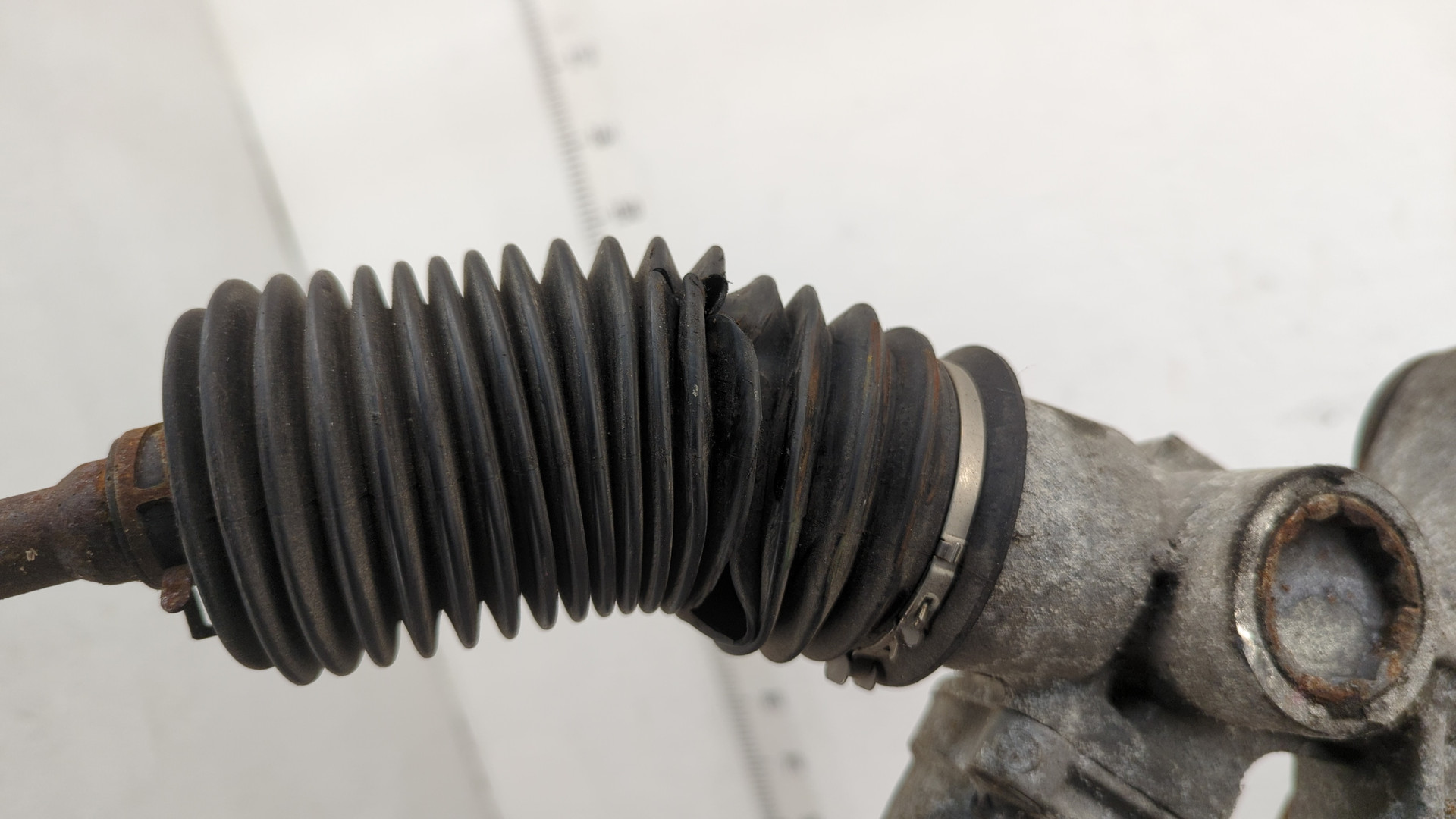 Рейка рулевая