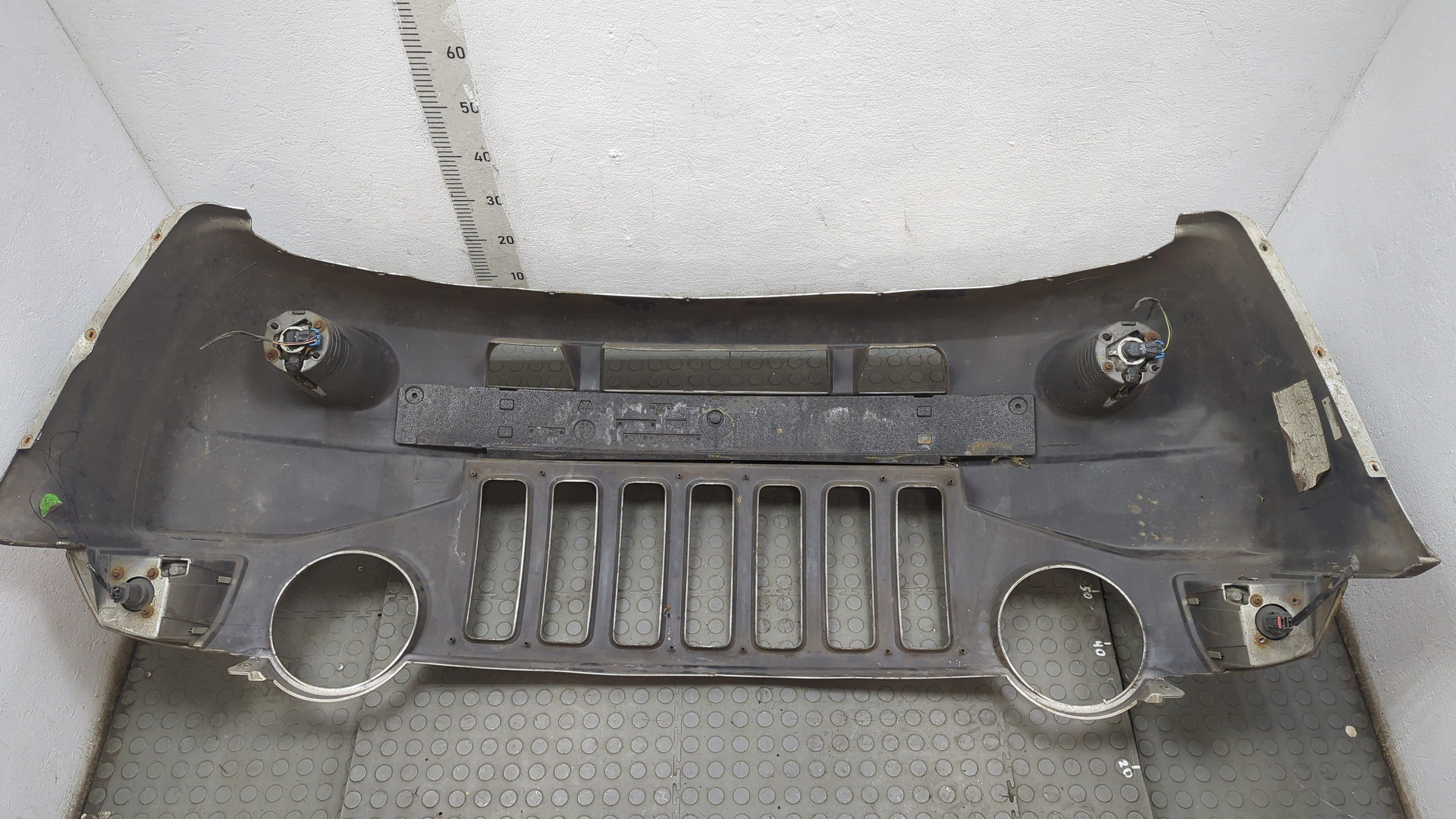 Бампер передний