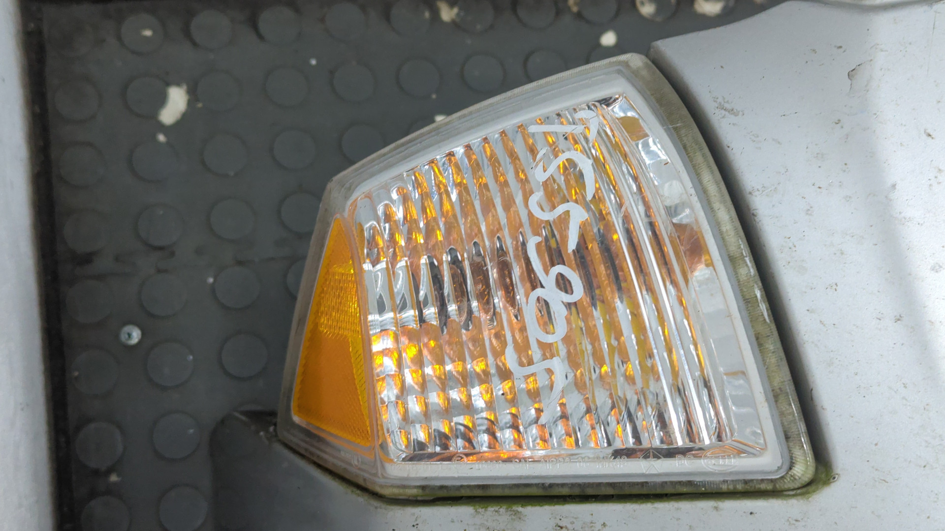 Бампер передний