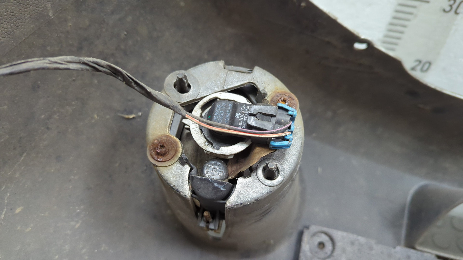 Бампер передний