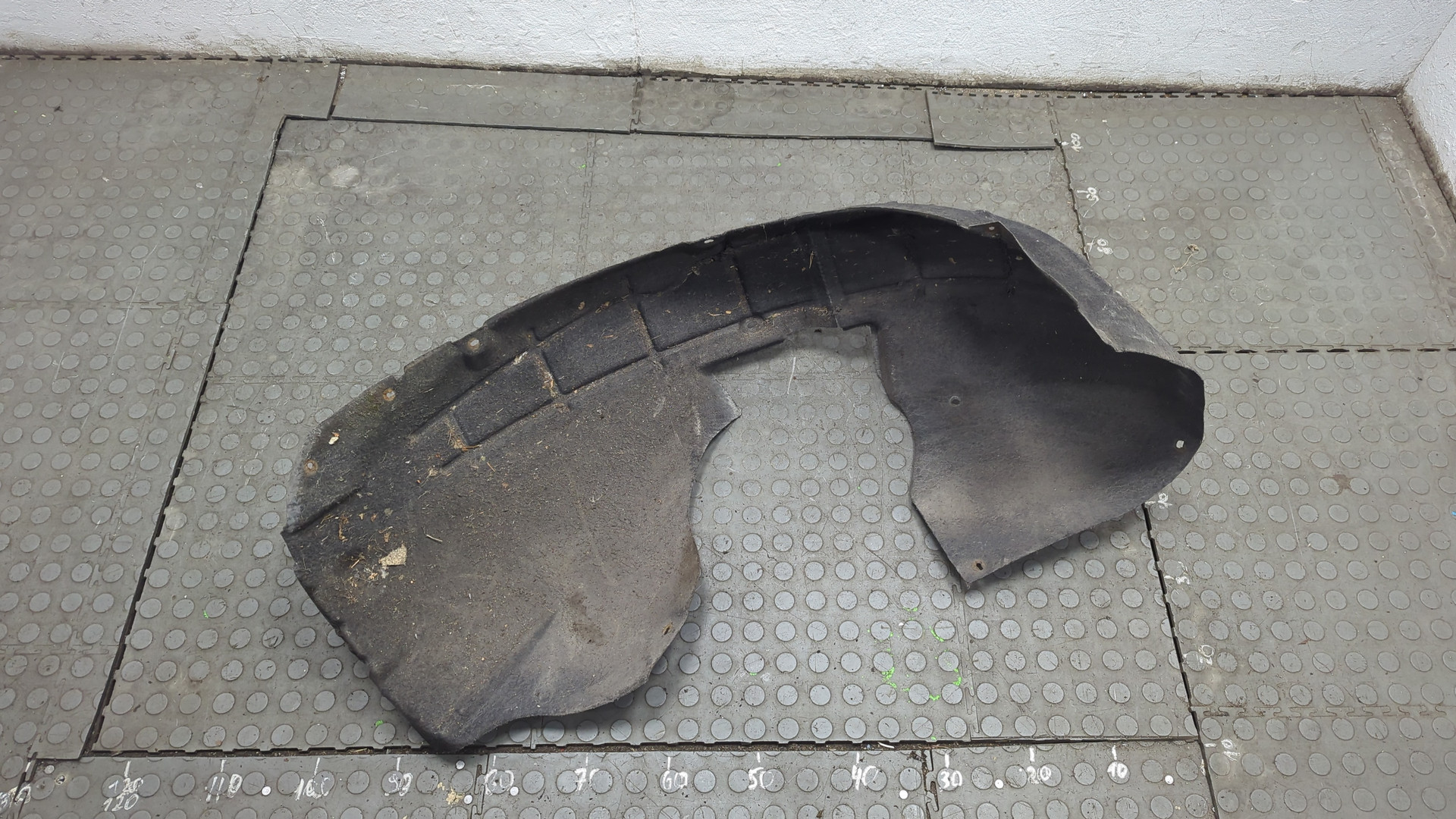 Локер передний правый