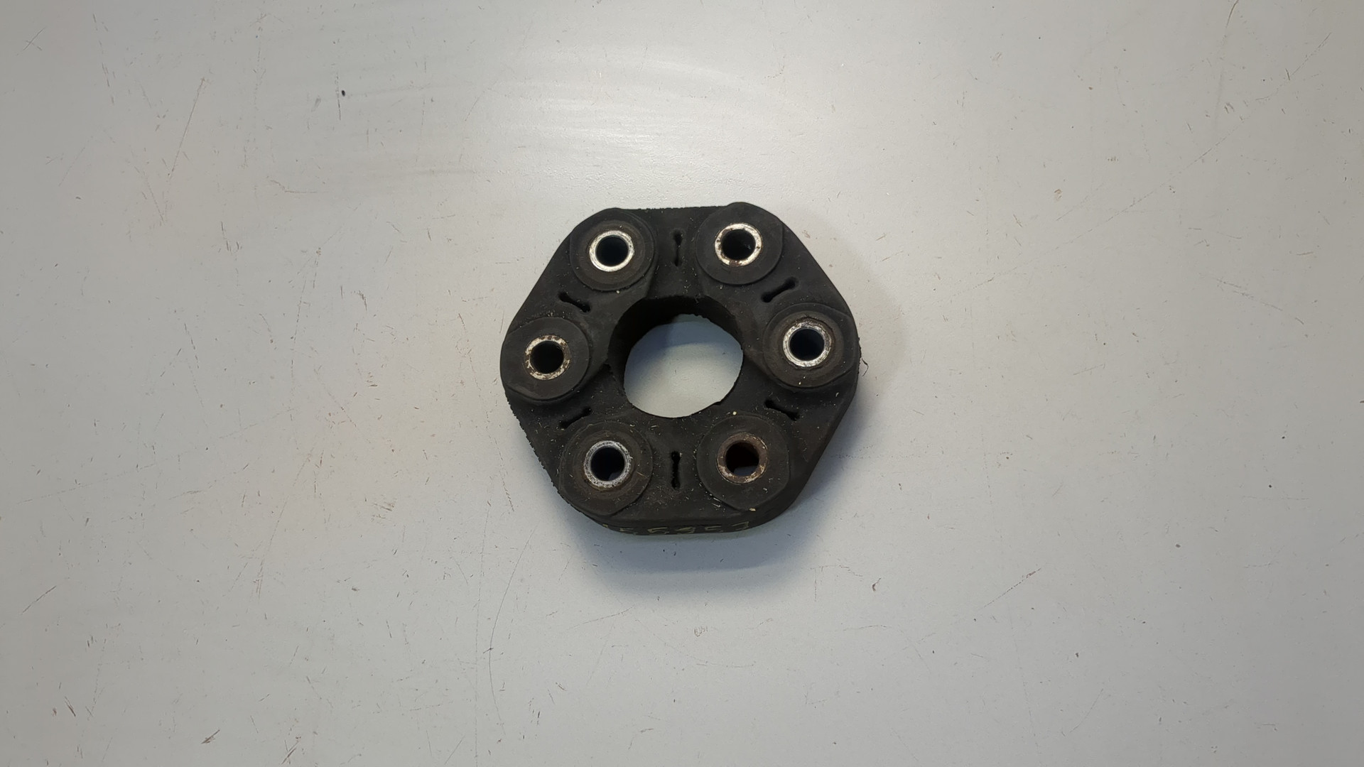 Муфта эластичная карданного вала