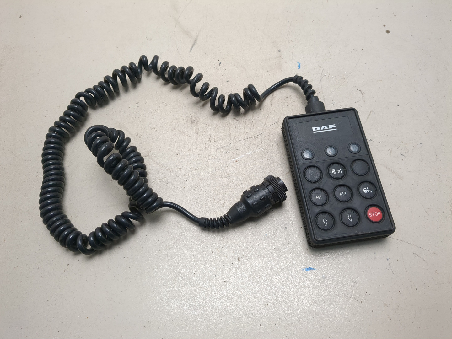 Пульт управления пневморессорами