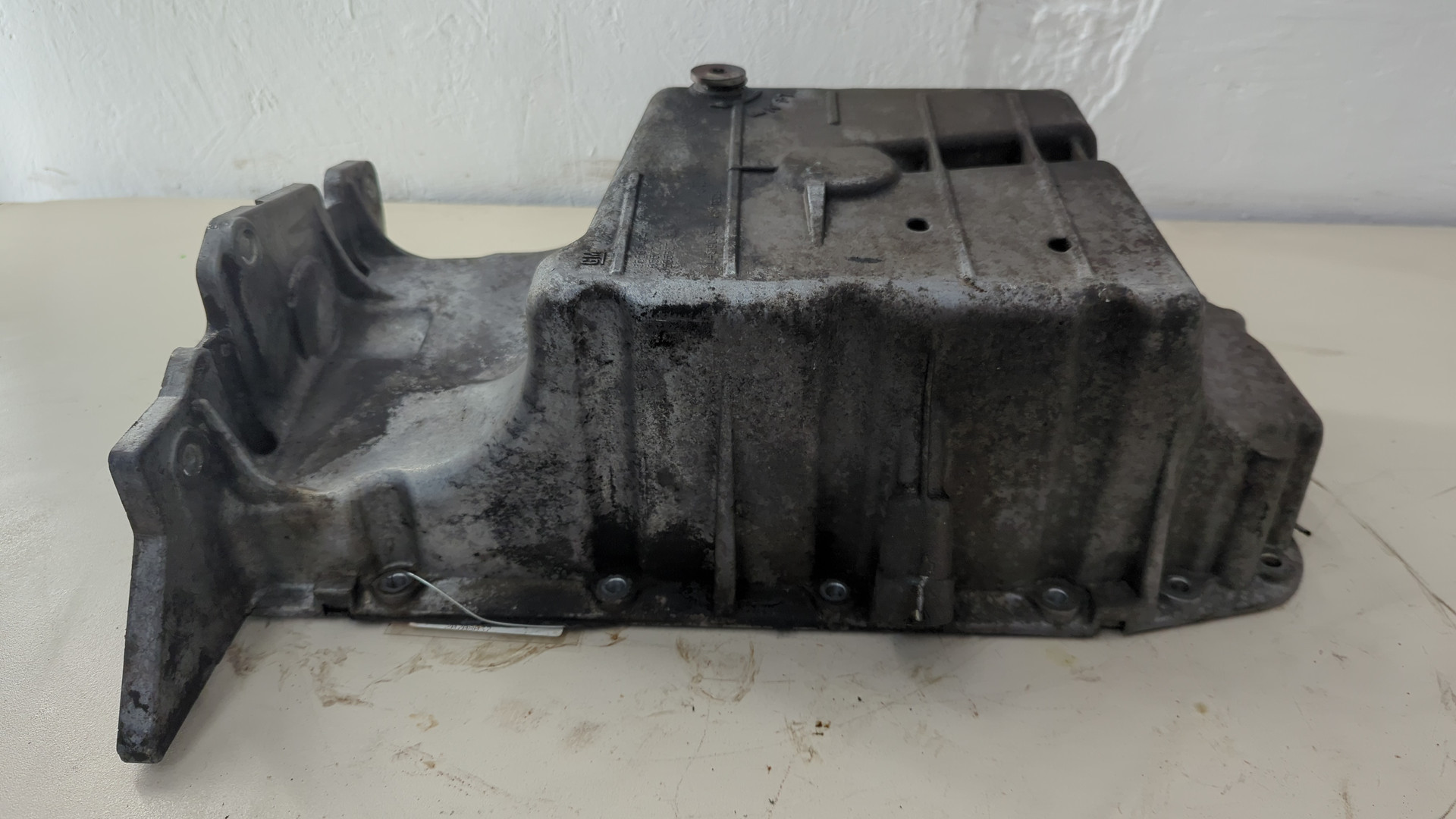 Поддон масляный двигателя (картер)