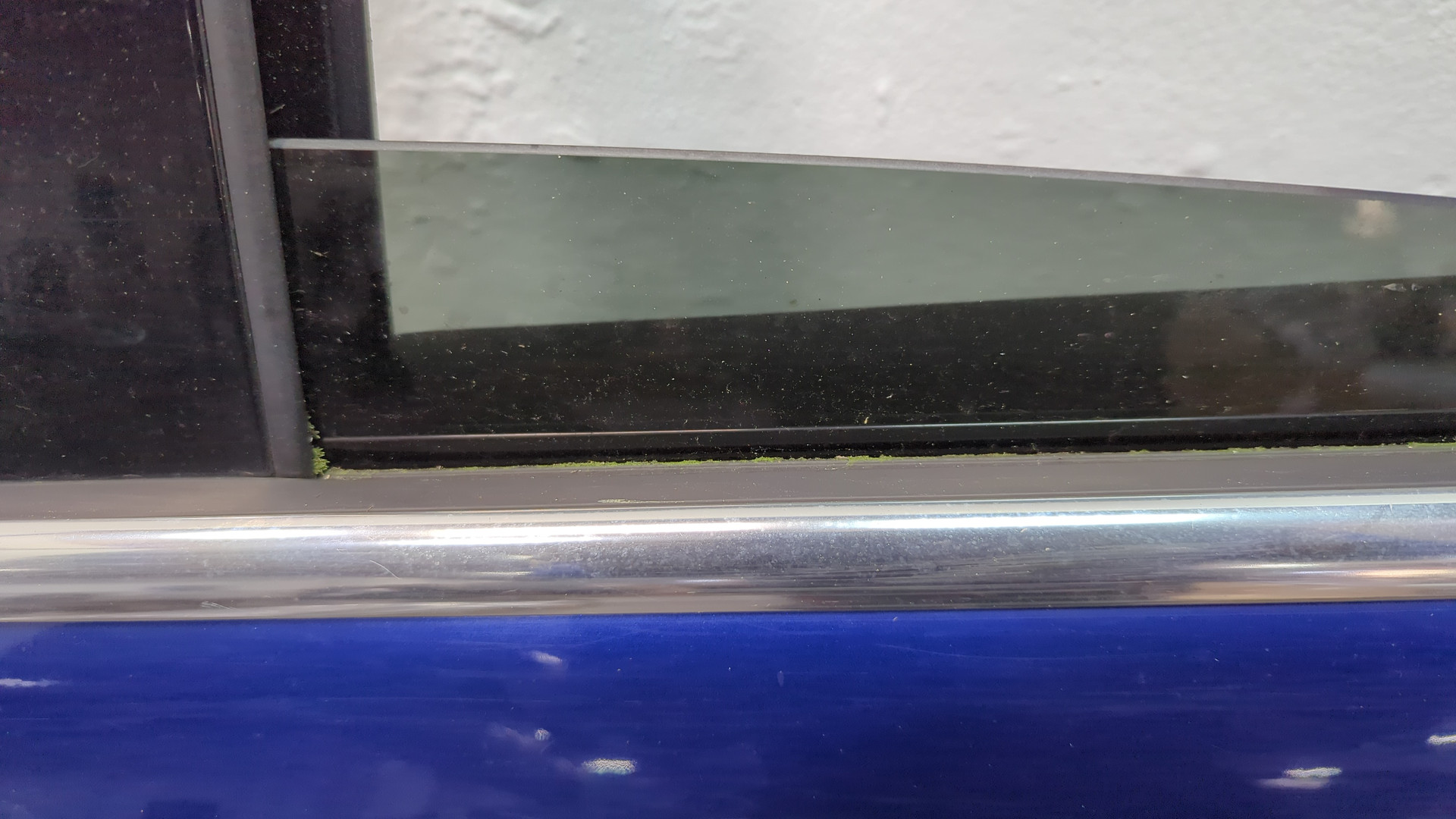 Дверь задняя левая