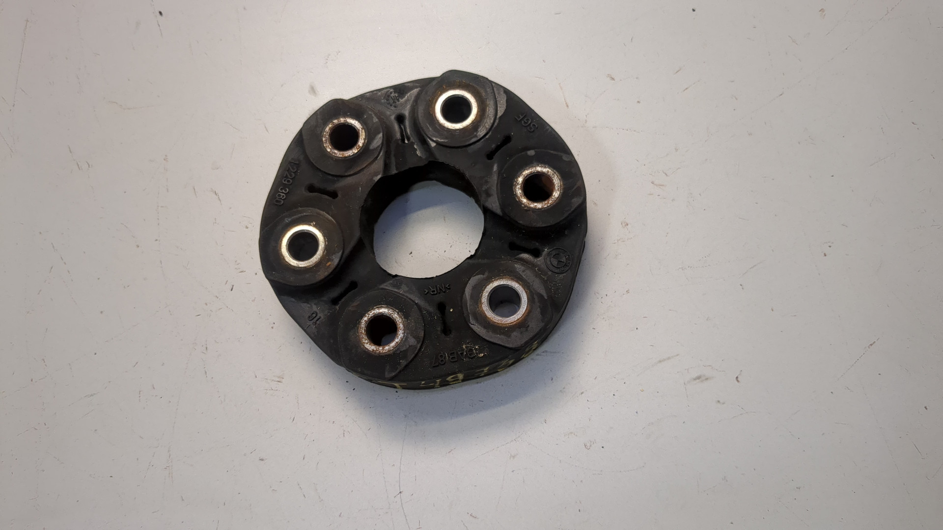 Муфта эластичная карданного вала