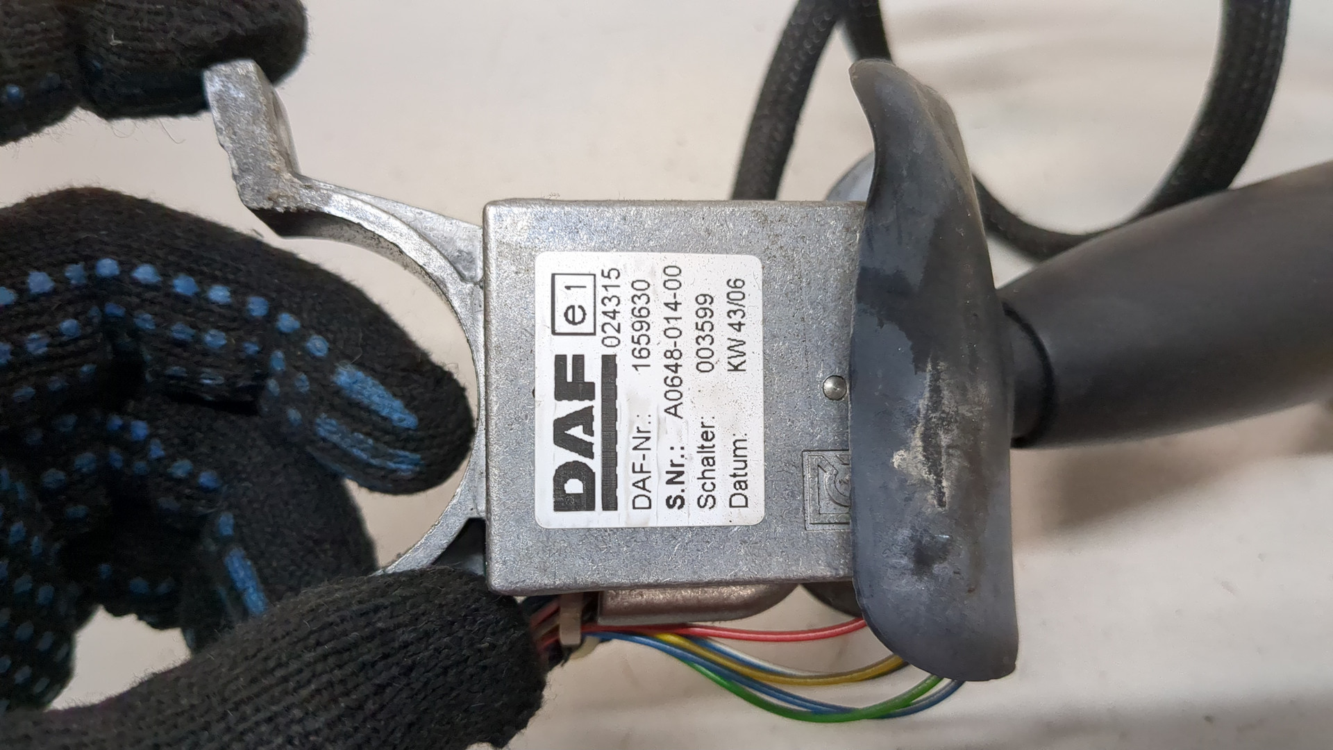 Переключатель подрулевой