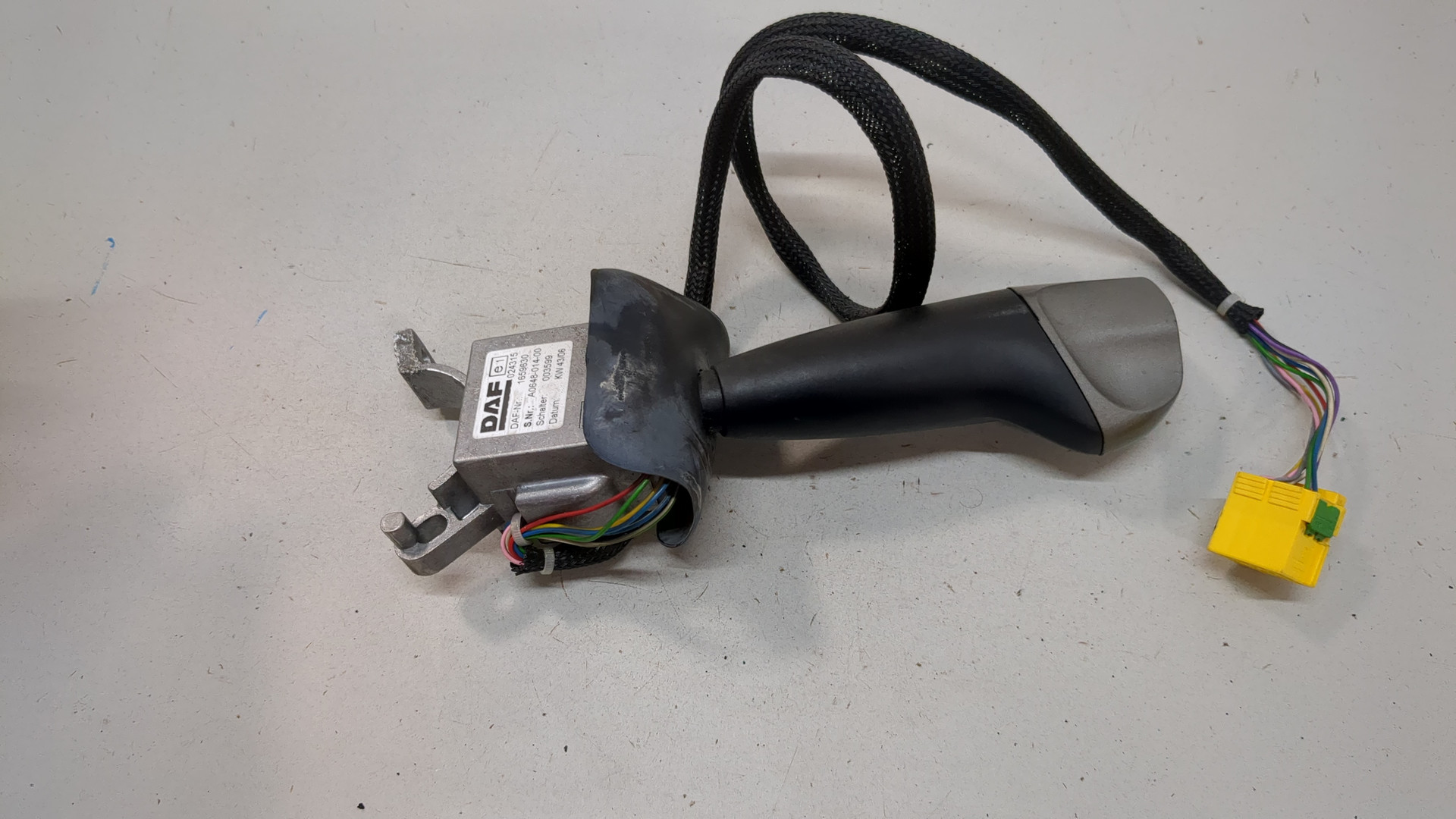 Переключатель подрулевой