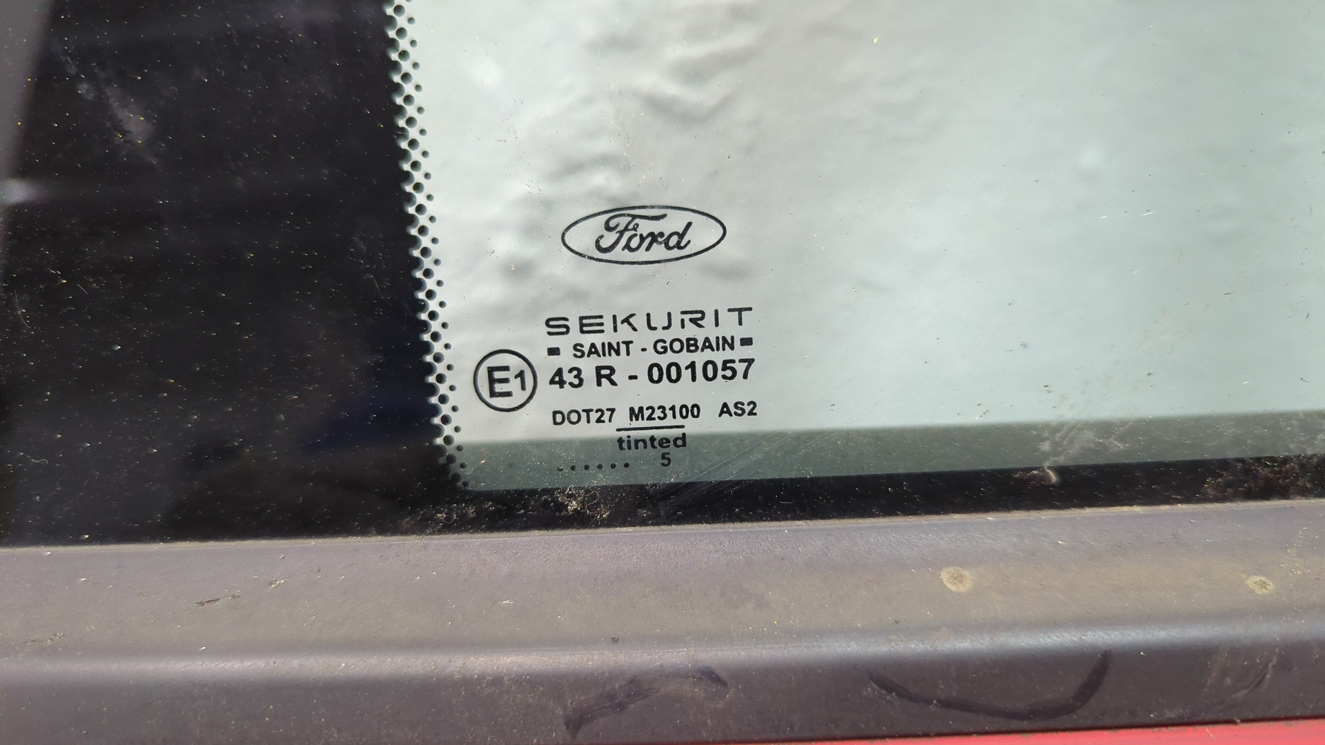 Дверь задняя правая