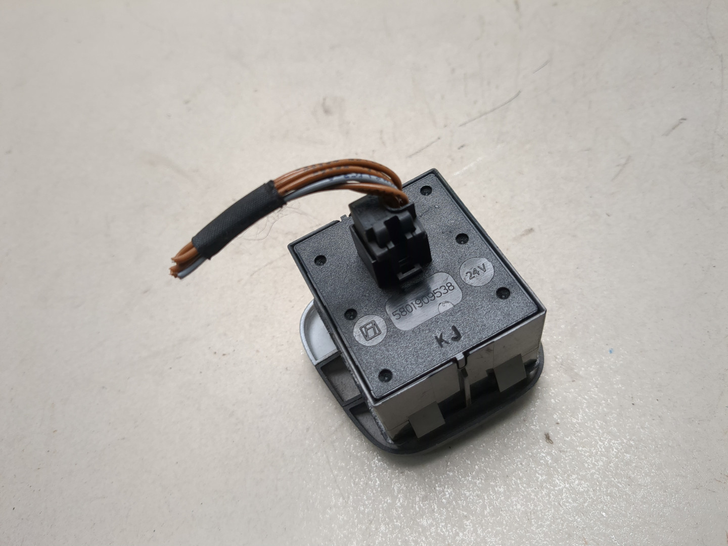 Кулиса МКПП / АКПП