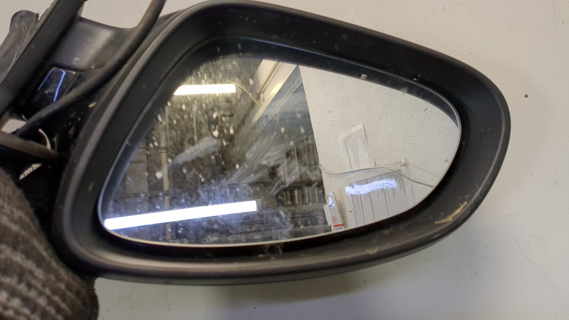 Зеркало левое электрическое