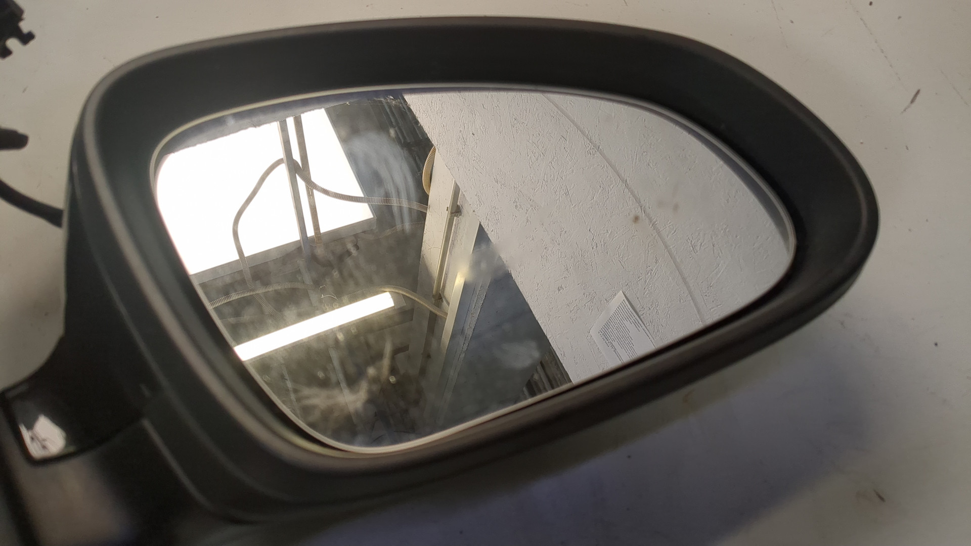 Зеркало правое электрическое