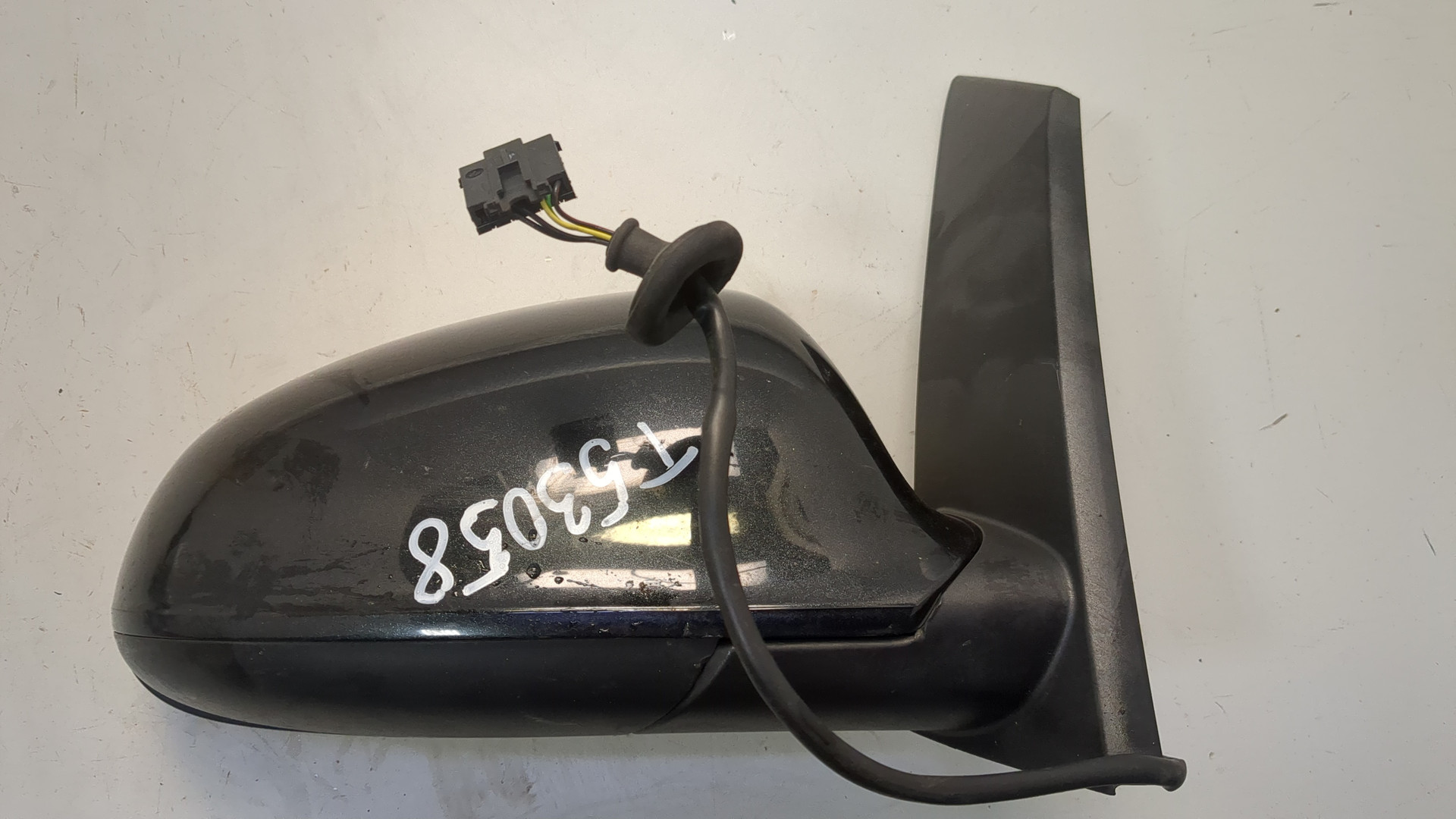 Зеркало правое электрическое