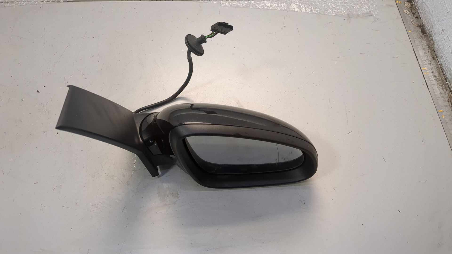 Зеркало правое электрическое