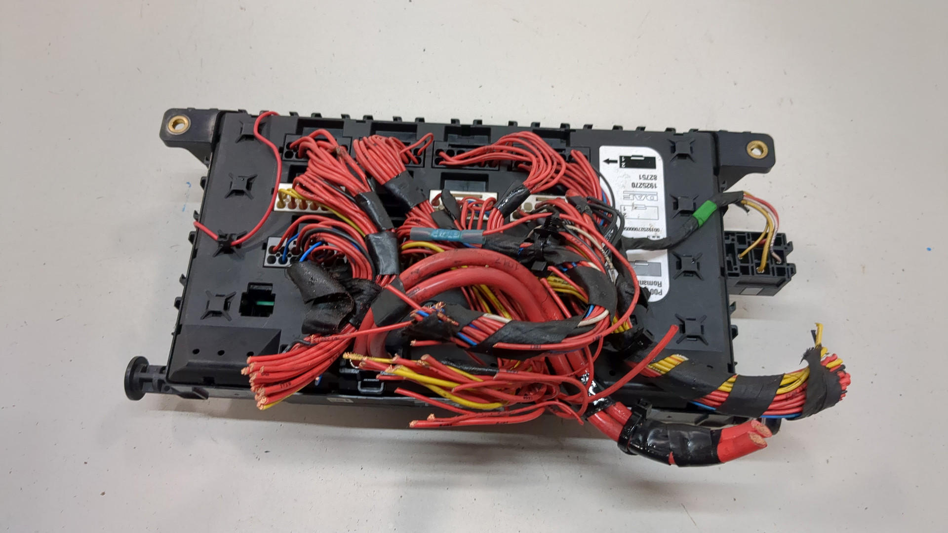 Блок предохранителей