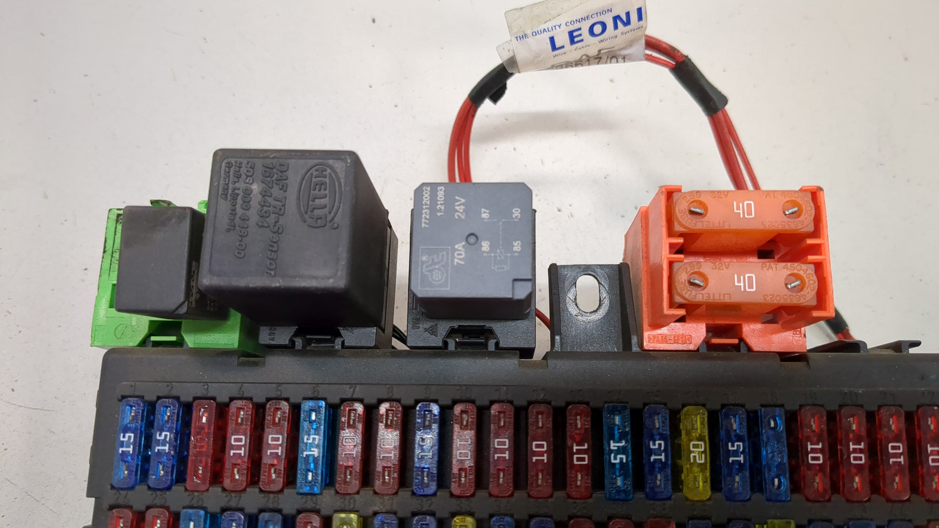 Блок предохранителей