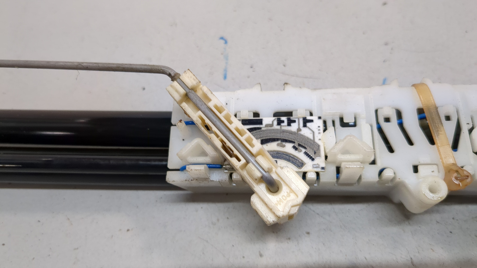 Датчик уровня топлива