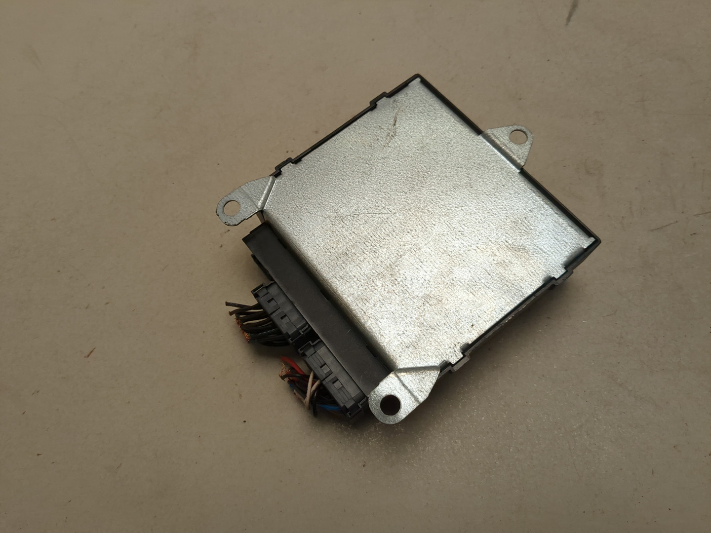 Блок управления подвеской