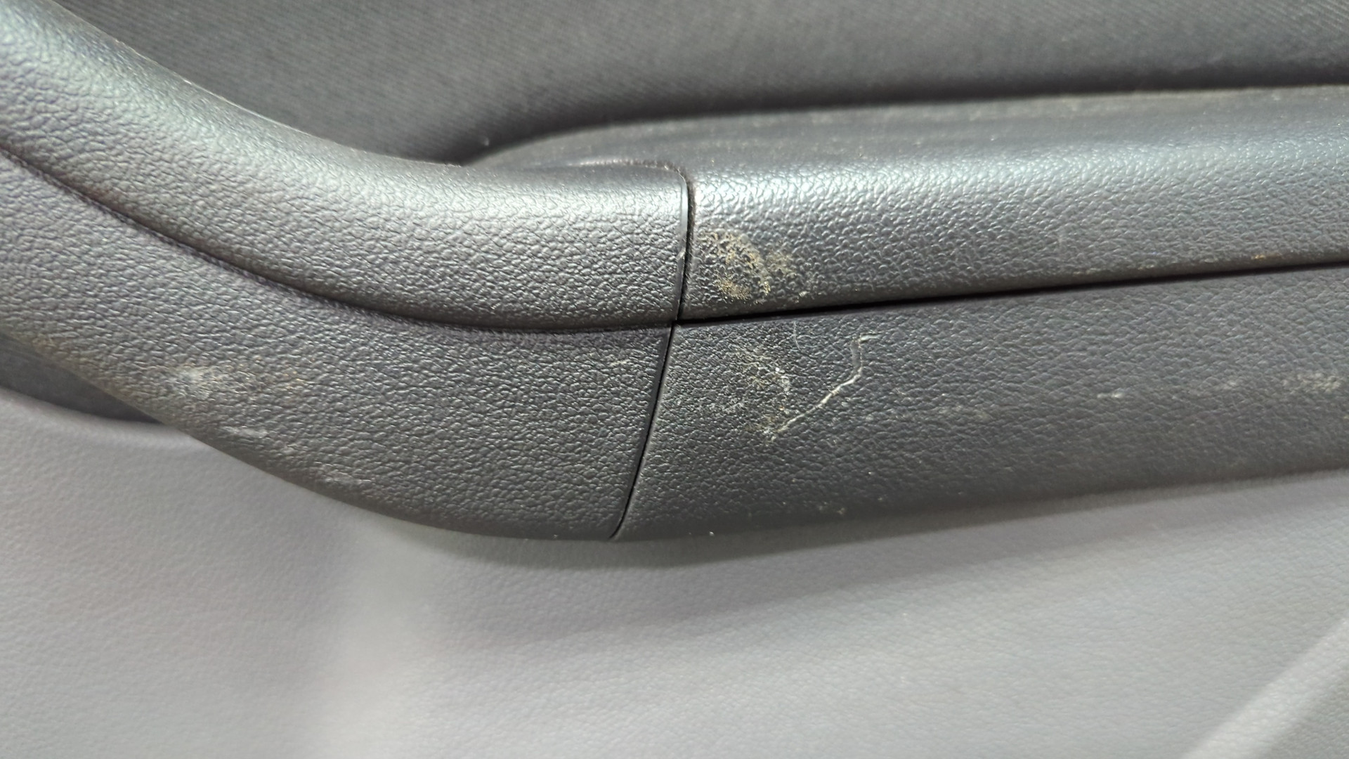 Дверь задняя правая