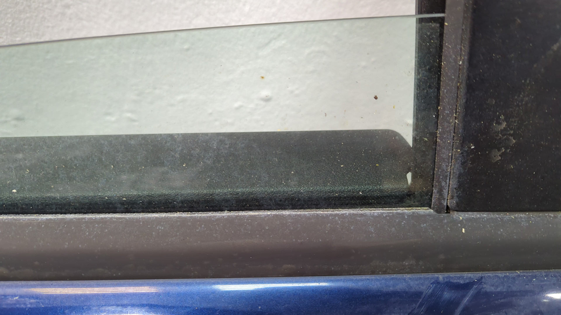 Дверь задняя правая