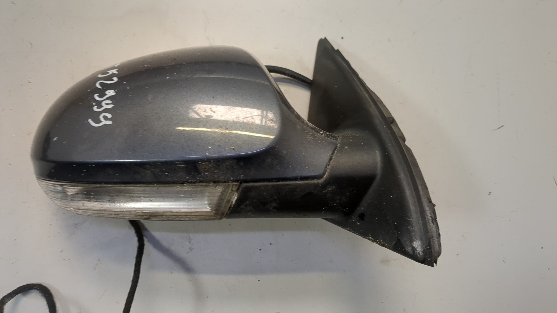 Зеркало правое электрическое