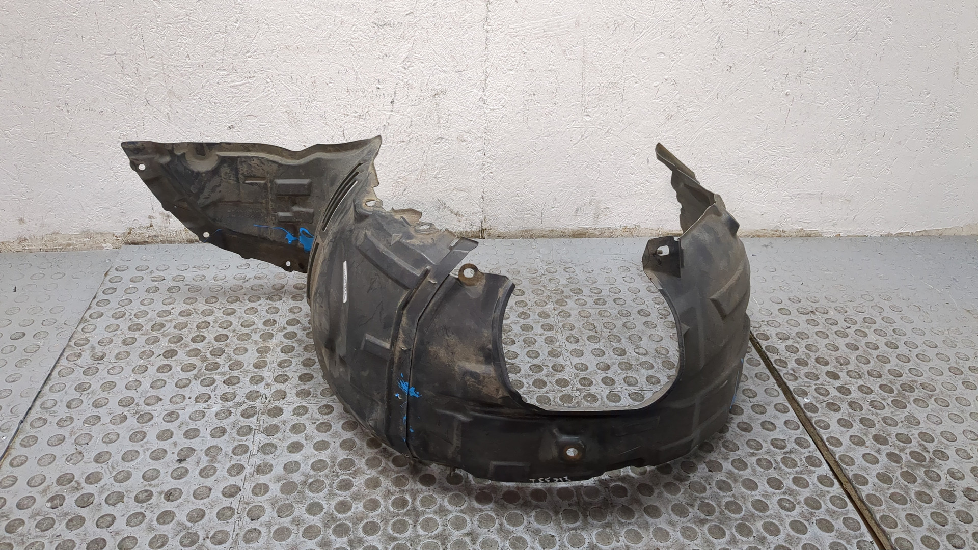 Локер передний левый