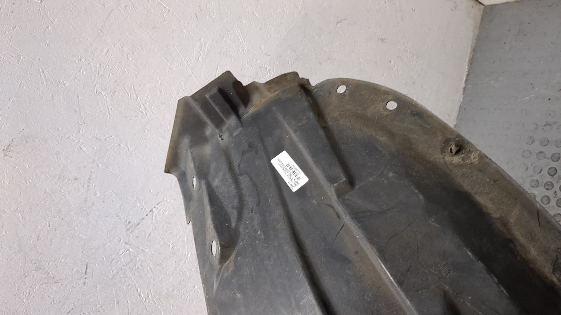 Локер передний левый