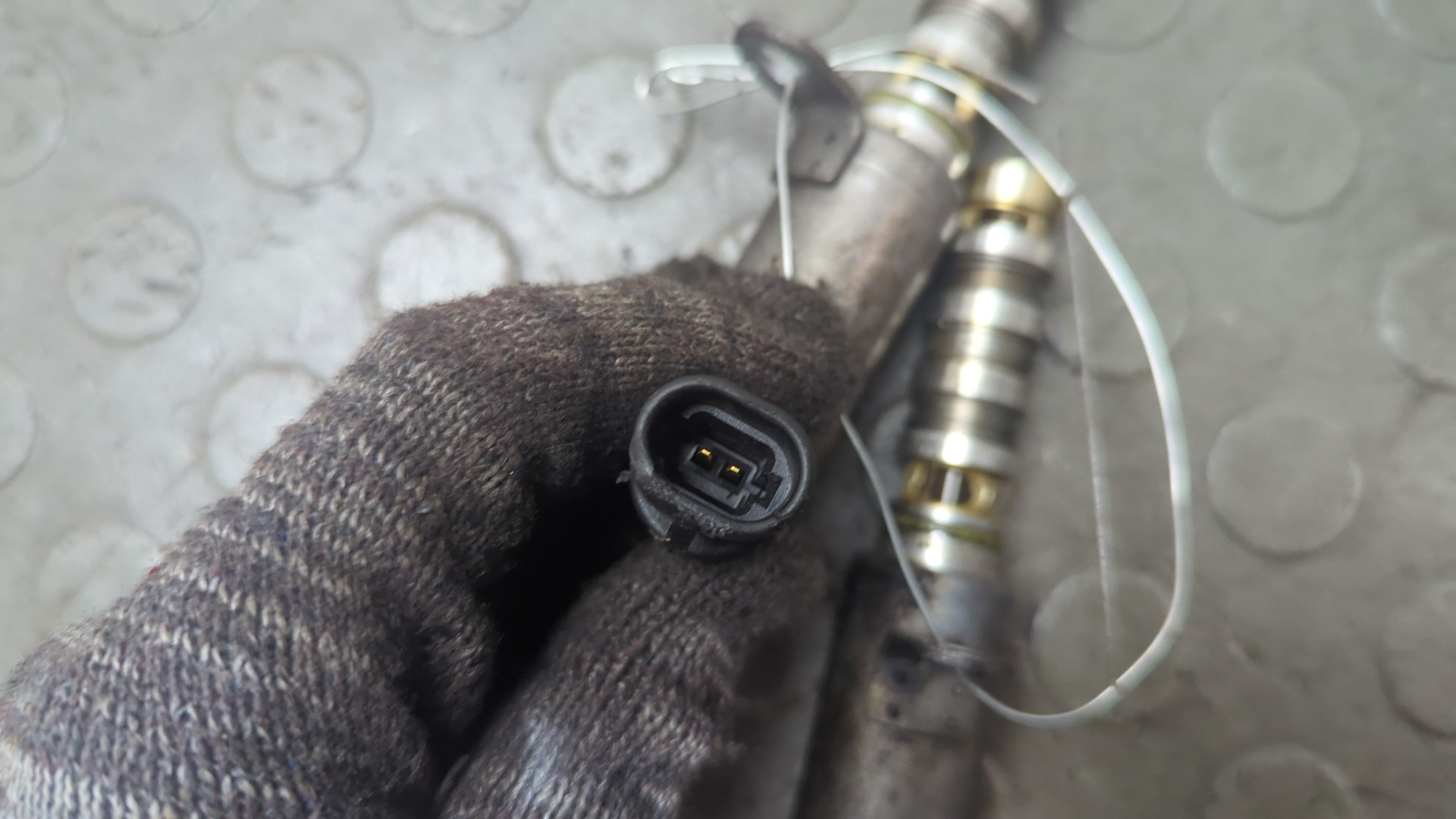 Клапан электромагн. изменения фаз ГРМ