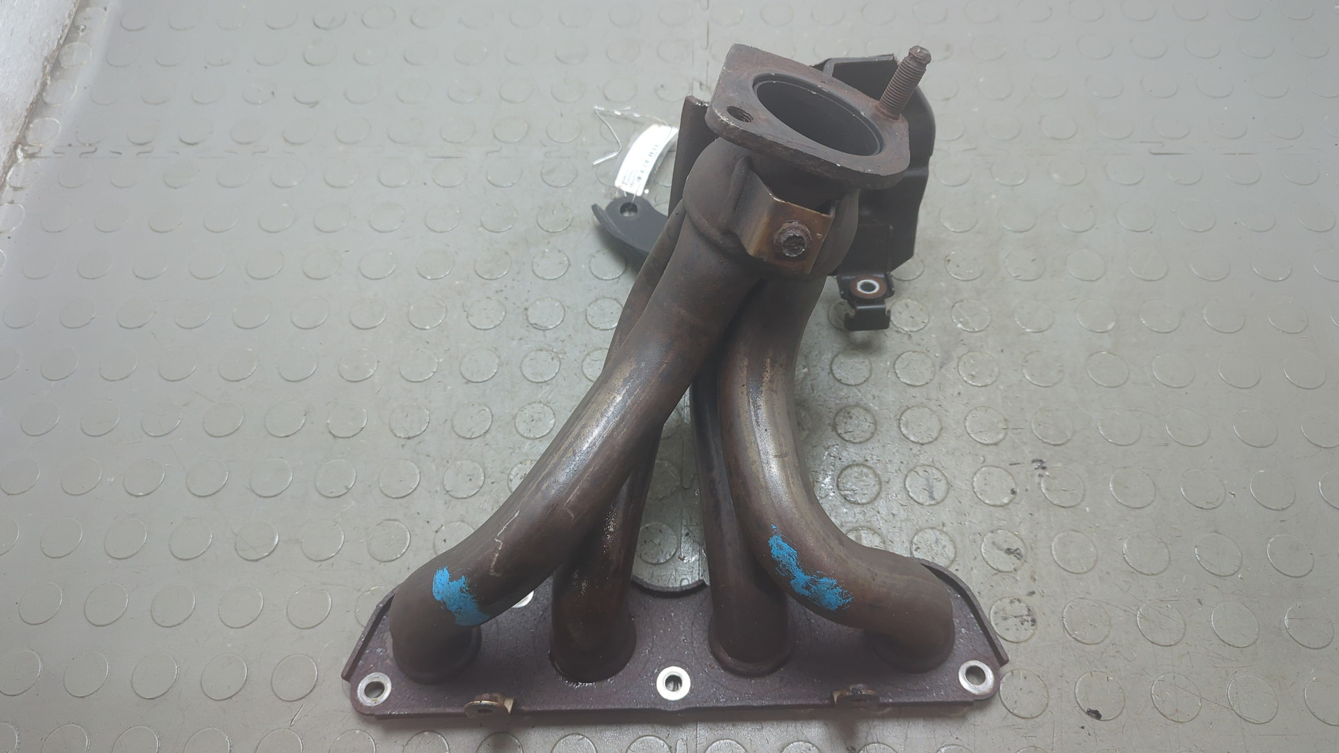 Коллектор выпускной