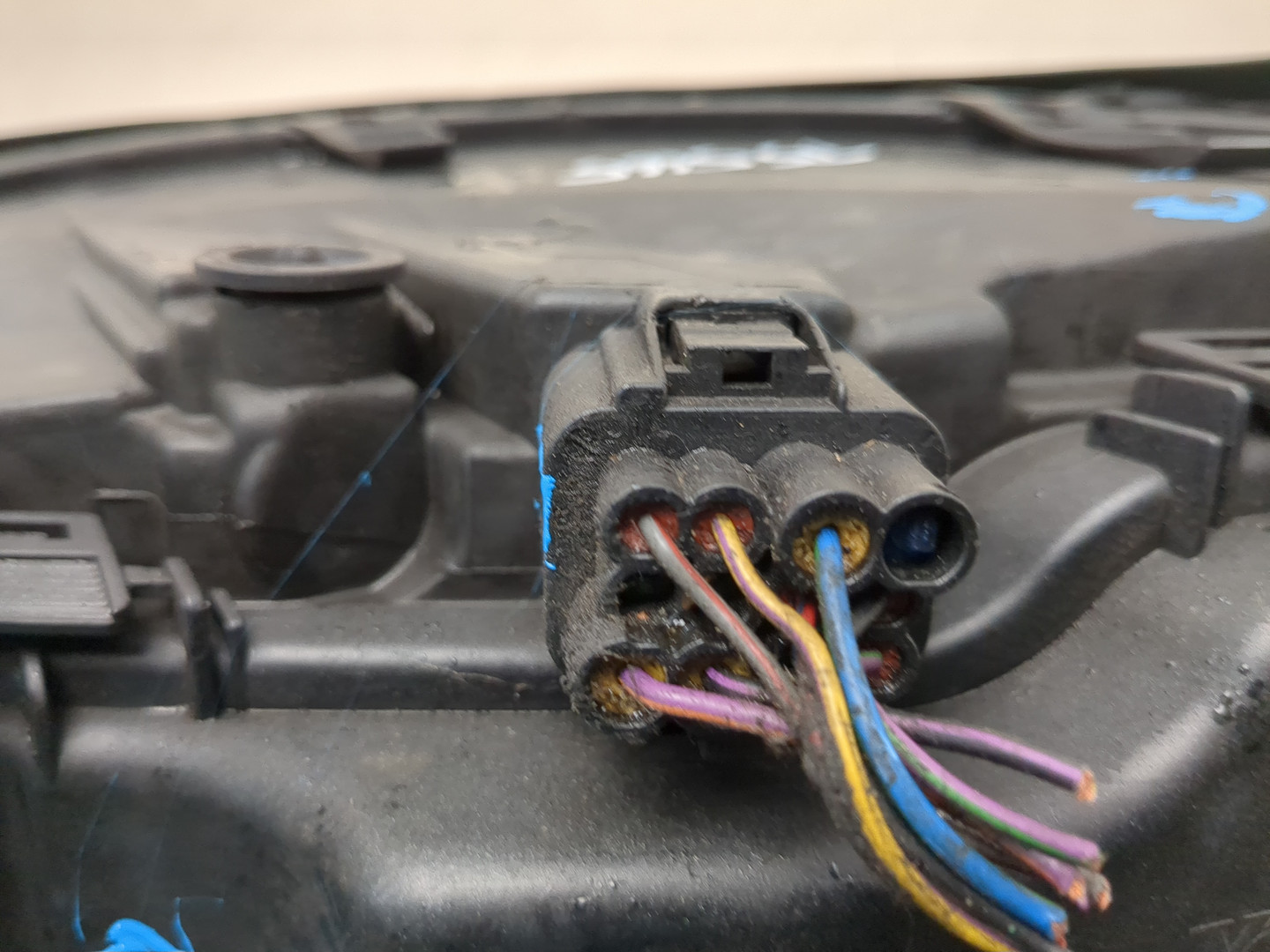 Фара правая