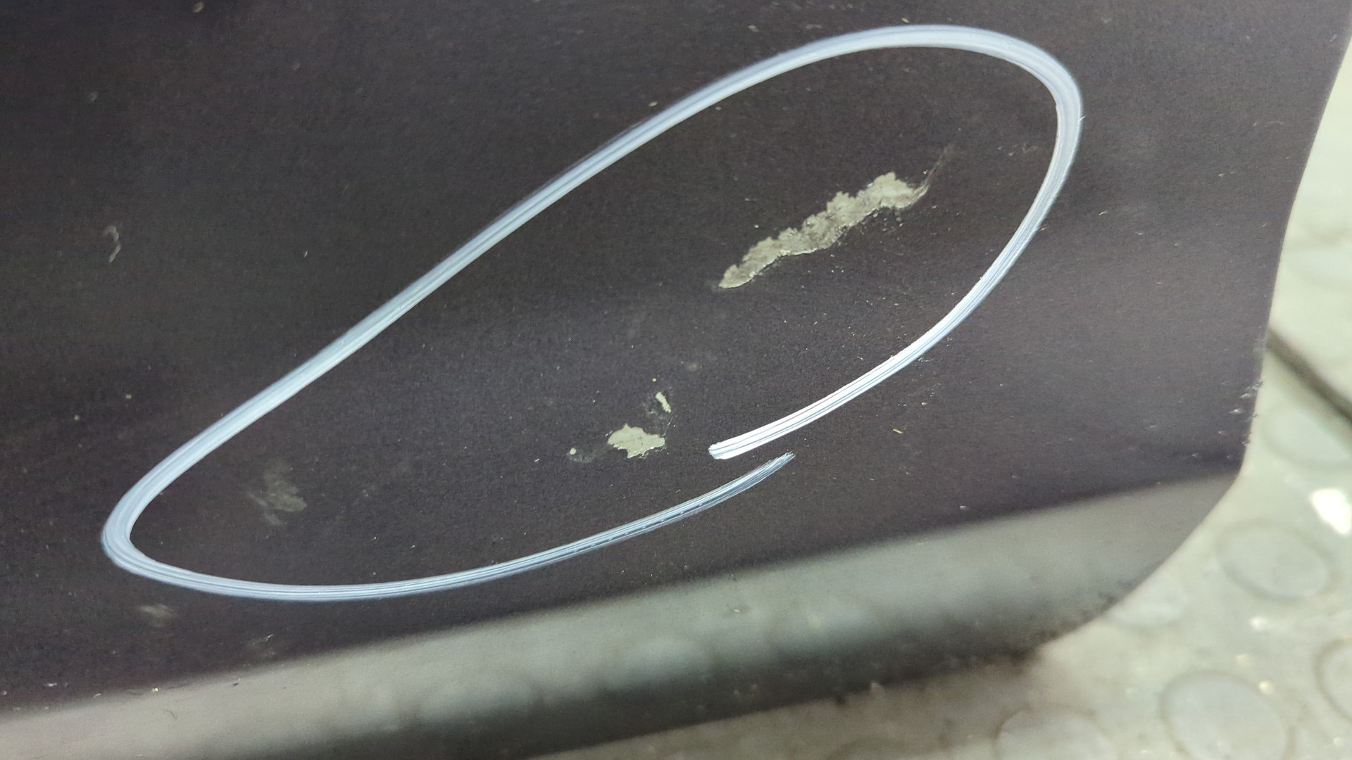 Дверь передняя левая