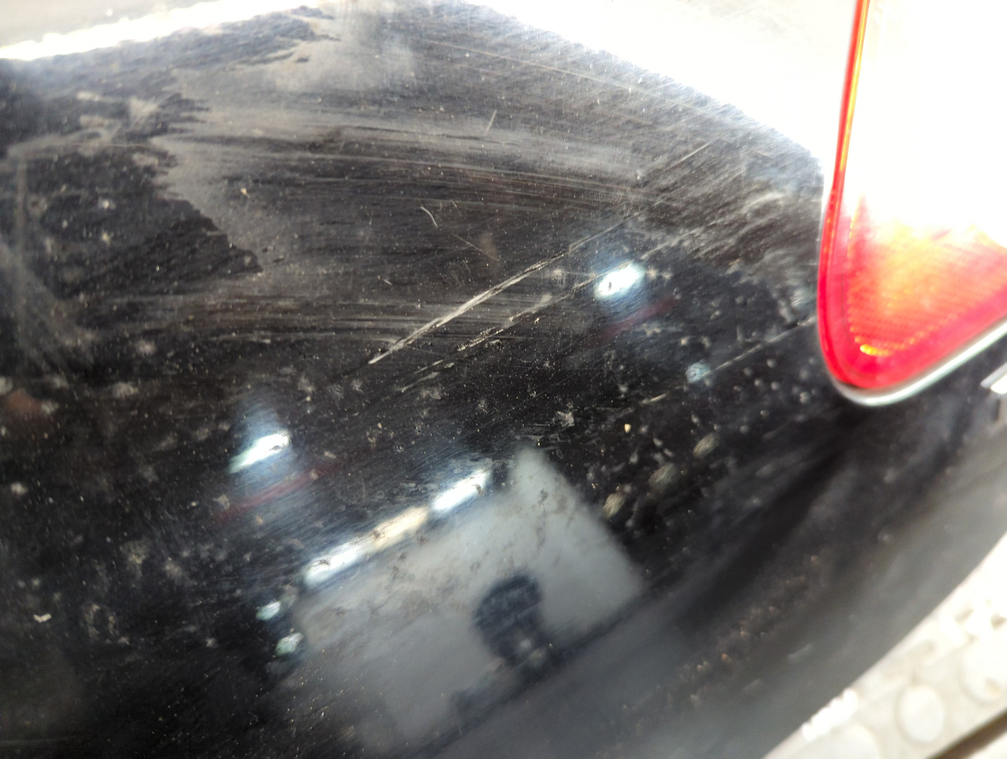 Дверь багажника