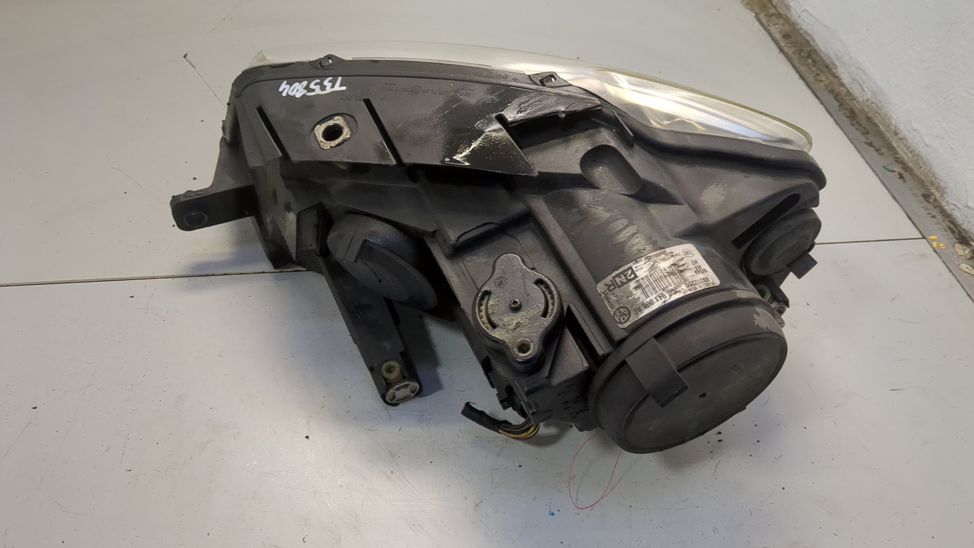 Фара правая