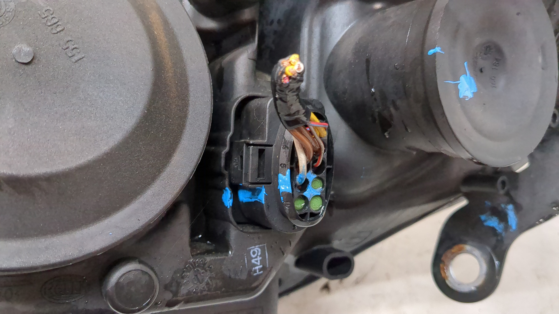 Фара правая