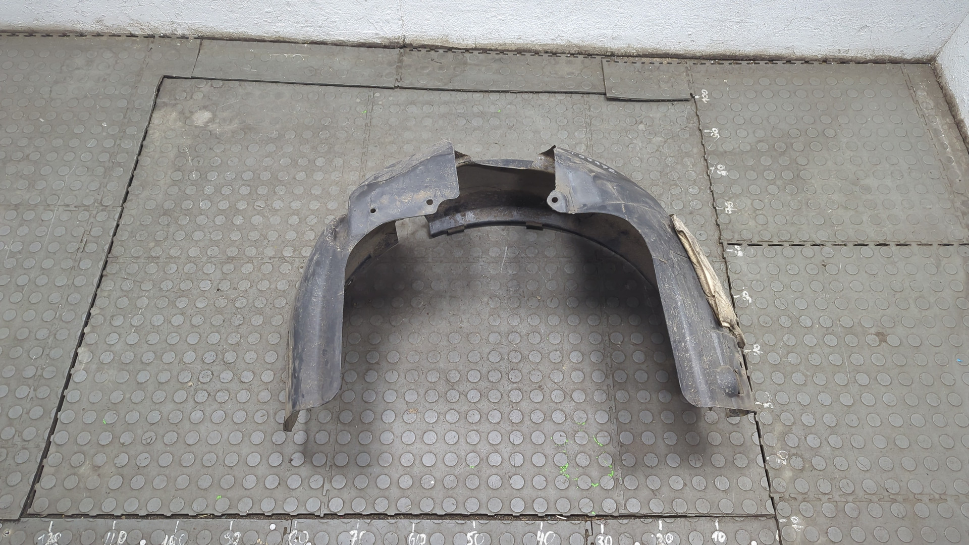 Локер передний правый