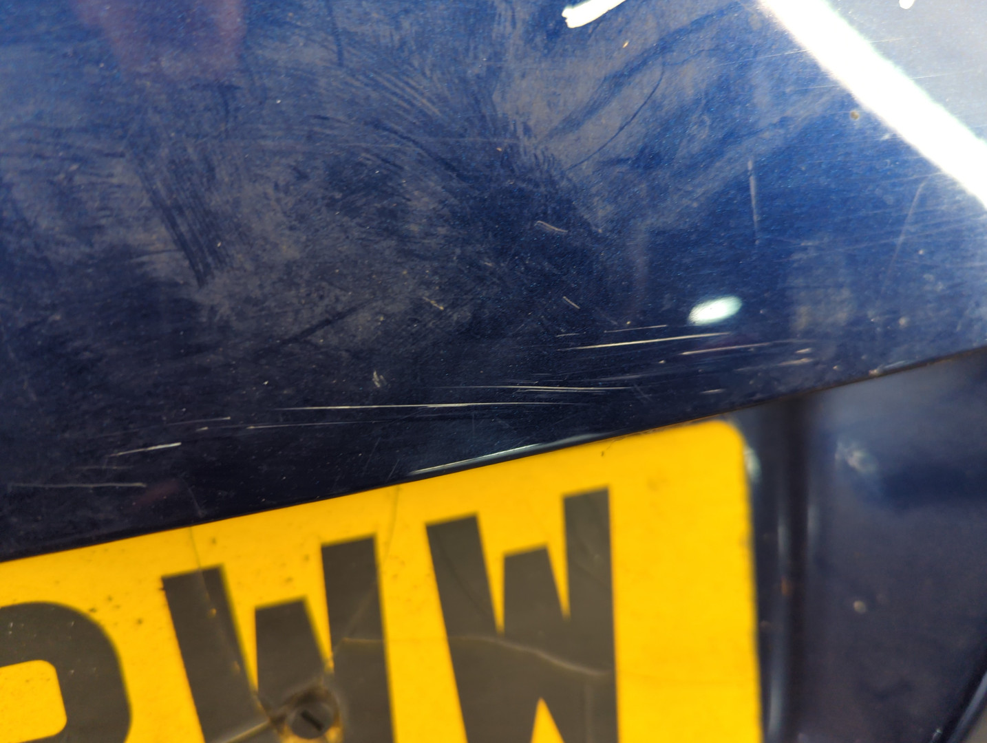 Дверь багажника