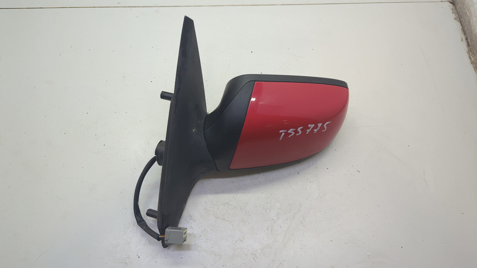 Зеркало левое электрическое