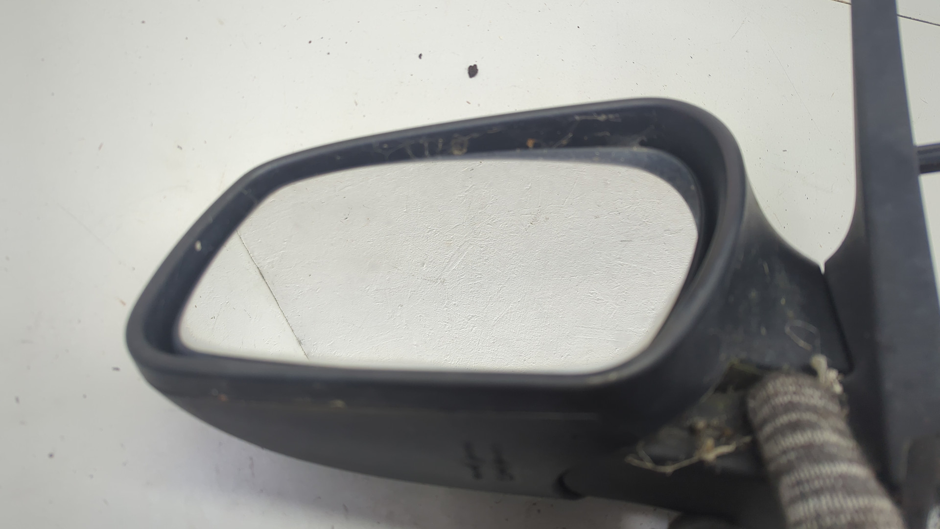 Зеркало левое электрическое