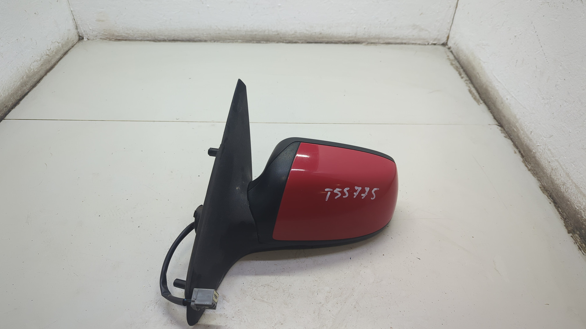 Зеркало левое электрическое