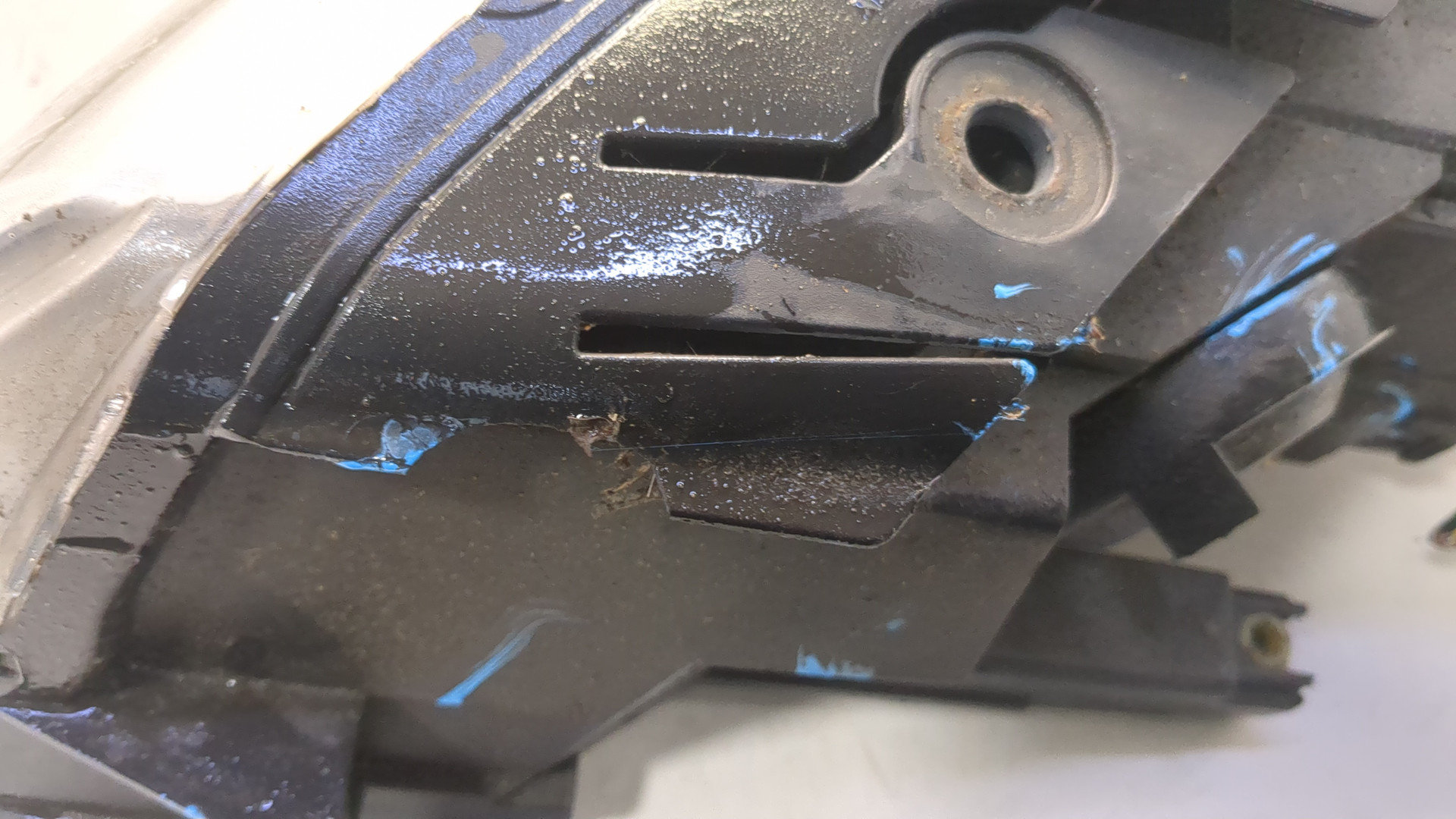 Фара правая