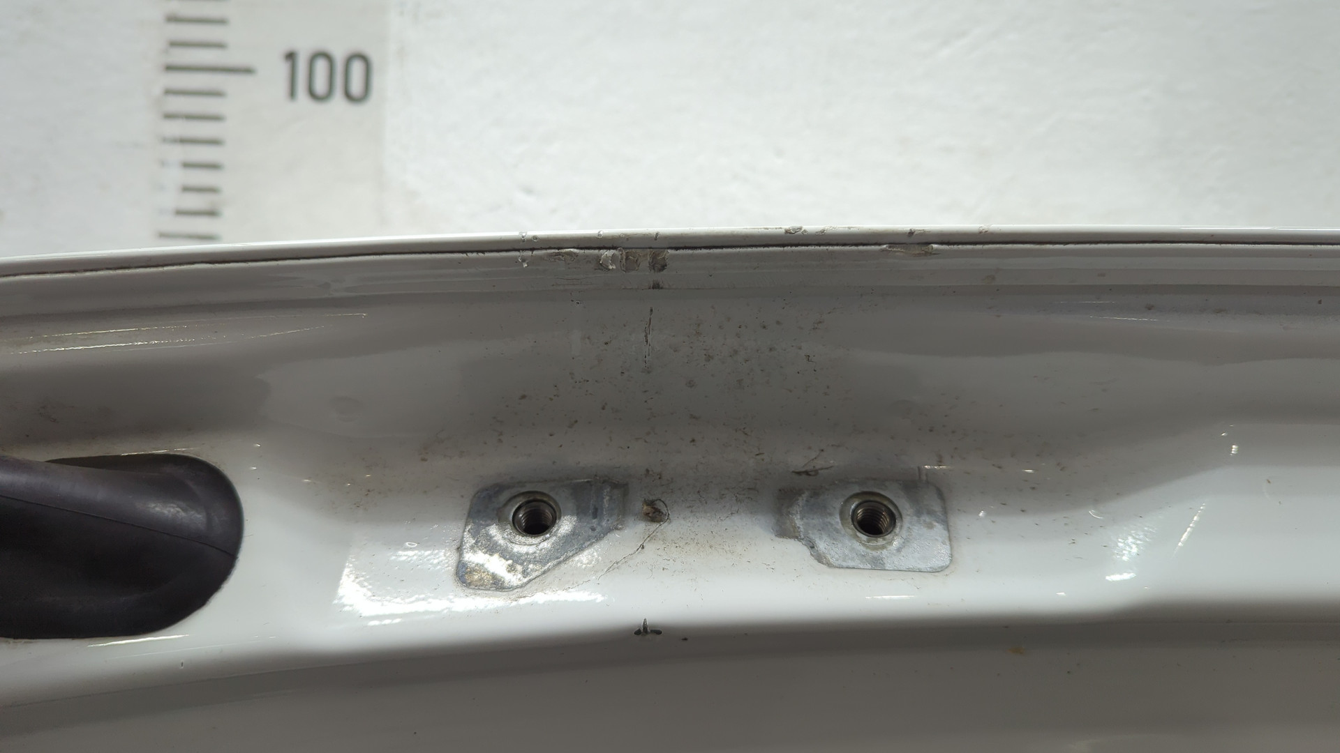 Дверь багажника