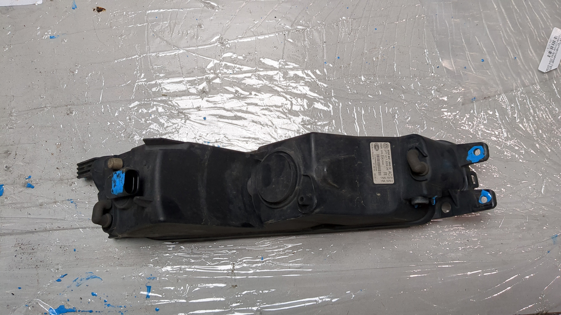 Фара противотуманная правая