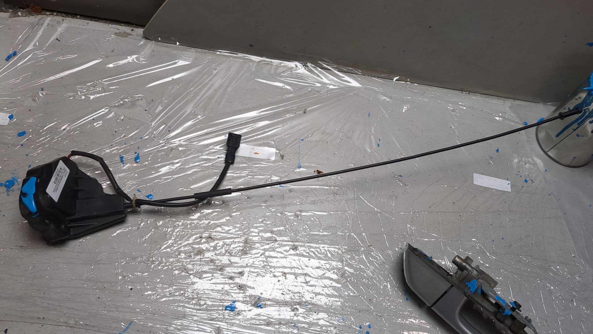 Замок двери сдвижной