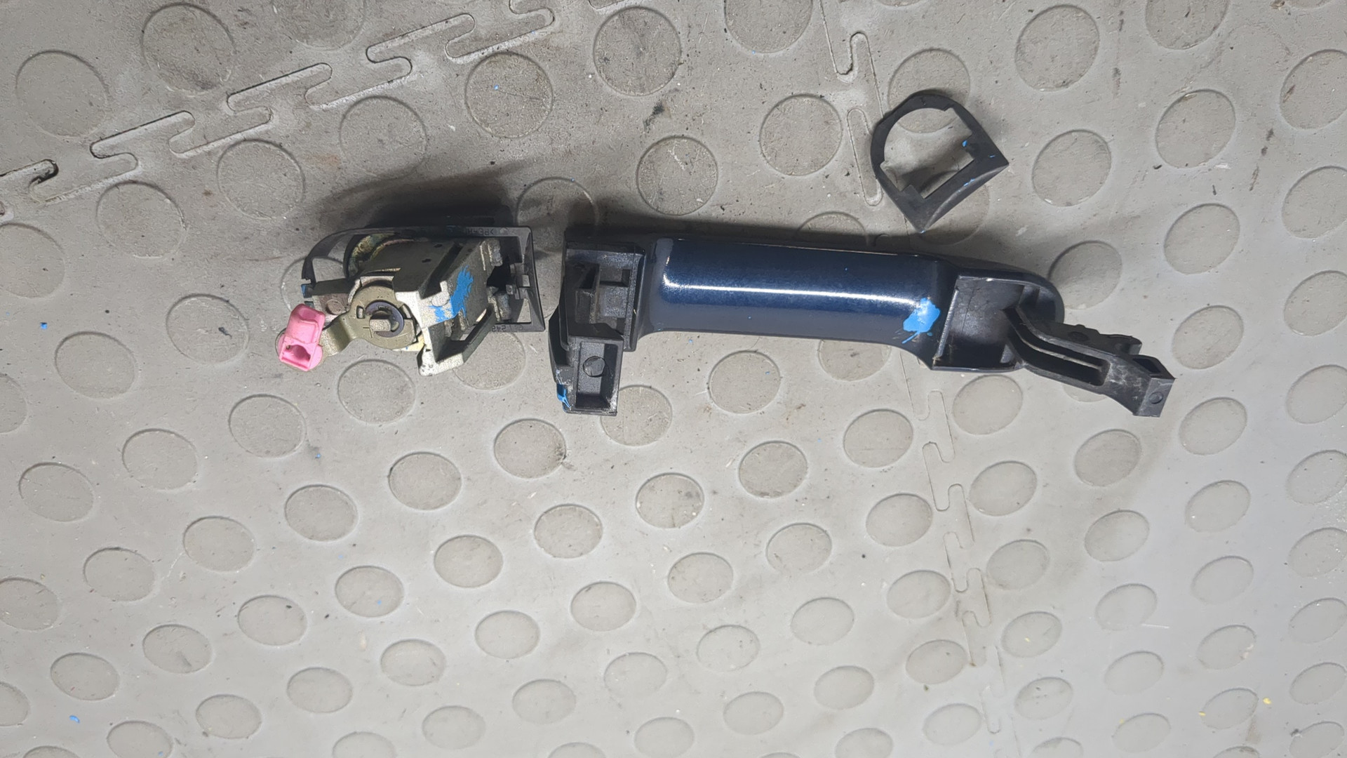 Ручка двери наружная